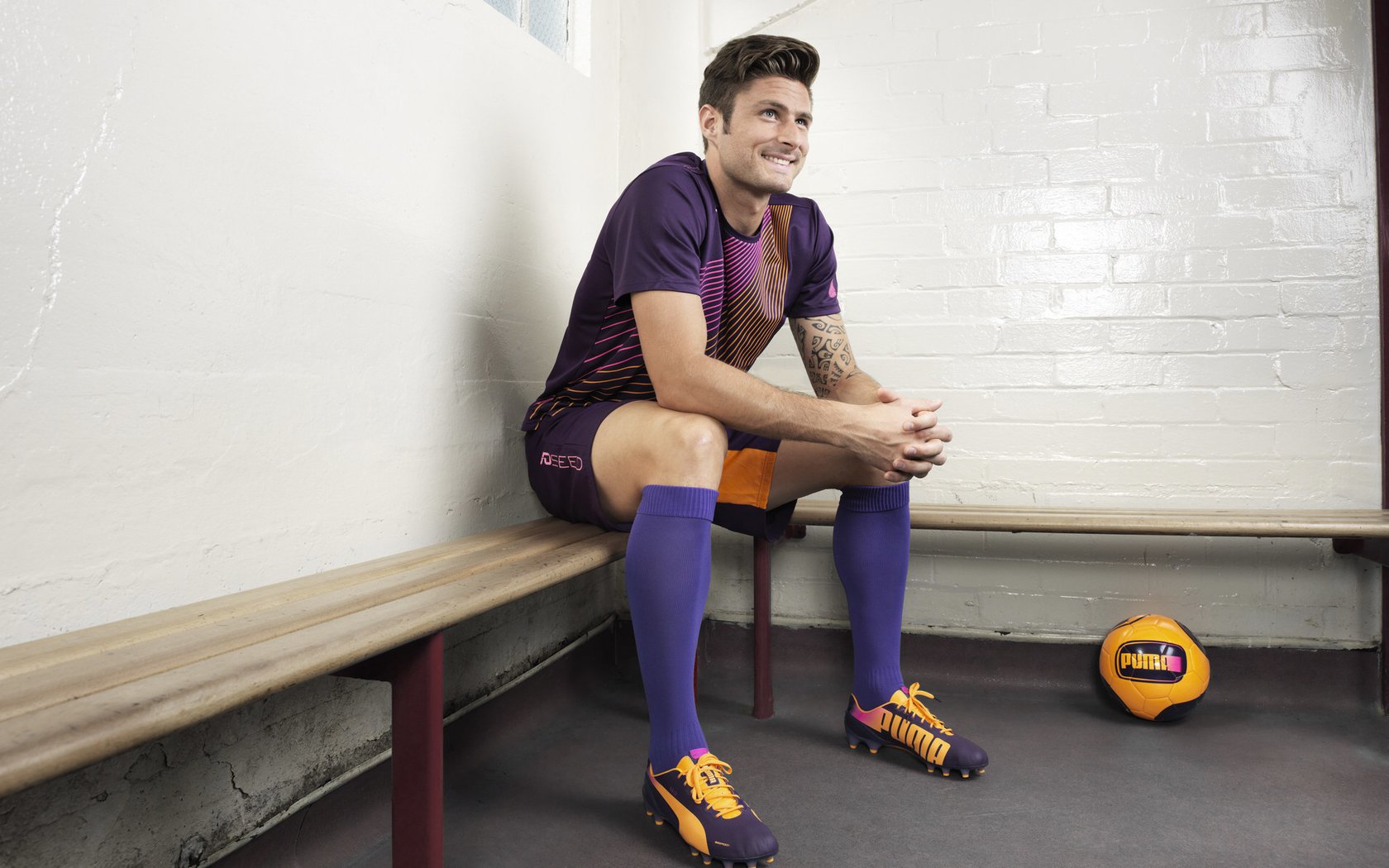 体育明星携手慈善机构举办公益赛 助力贫困儿童圆梦